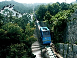 九华山