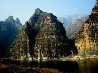 十渡龙湖湾景区