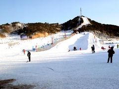 [春节]<怀北滑雪场-温都温泉汽车2日>急速滑雪，养生温泉
